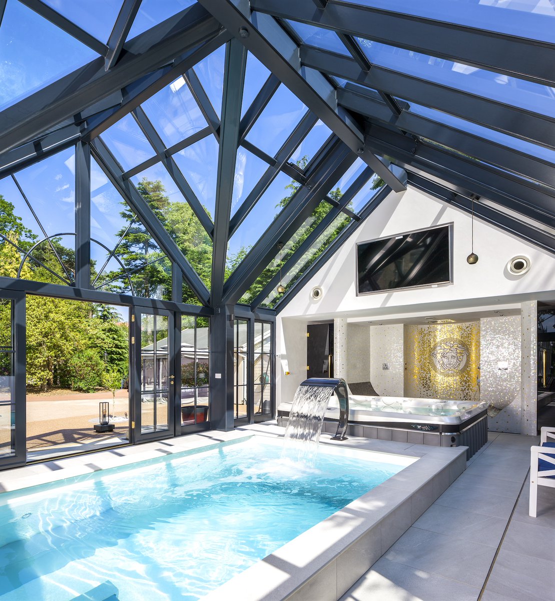 mozandmurray's tweet photo. Make 2025 the year of turning your ordinary into something extraordinary with Mozolowski &amp; Murray. From garden retreats to energy-efficient offices &amp; stylish gyms, our bespoke craftsmanship will bring your vision to life. Be inspired at https://t.co/12lFyuwblv
#NewYearNewHome https://t.co/ClI8VxxF5Z