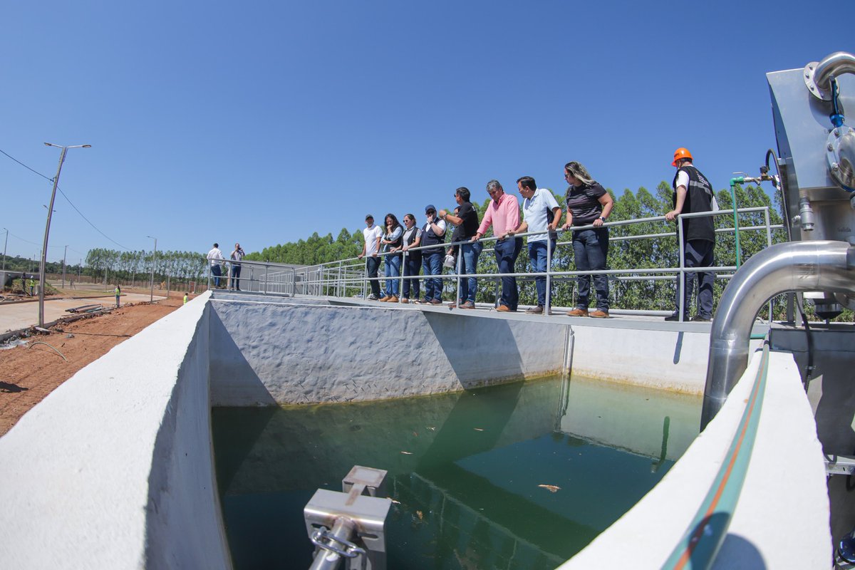 clacent's tweet image. Recta final para la inauguración del Gran Htal de Cnel Oviedo! Hoy recorrimos sus instalaciones junto al Sen. @BetoOvelarANR, el int Marcos Benitez y el Viceministro de Salud. Sin dudas, uno de los mejores centros asistenciales donde se atenderá con la mayor calidad al ciudadano.