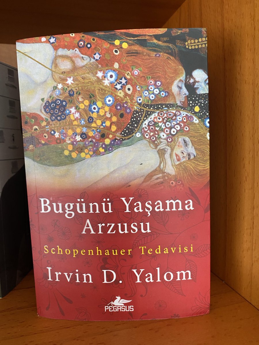 Önemsememek önemsenmeyi getirir.  

“İnsanların oldukları gibi olmalarına izin vermek, 

olmadıkları şeyi kabul etmekten iyidir. “ (S. 258)