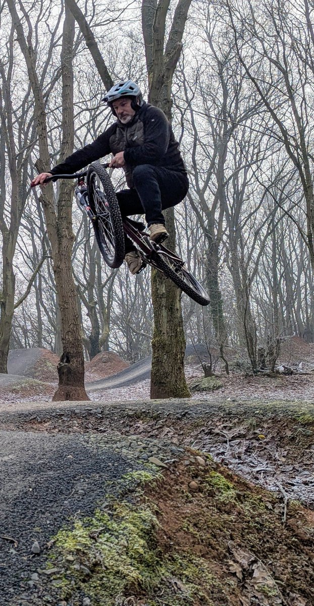 Andy Hodson tweet media