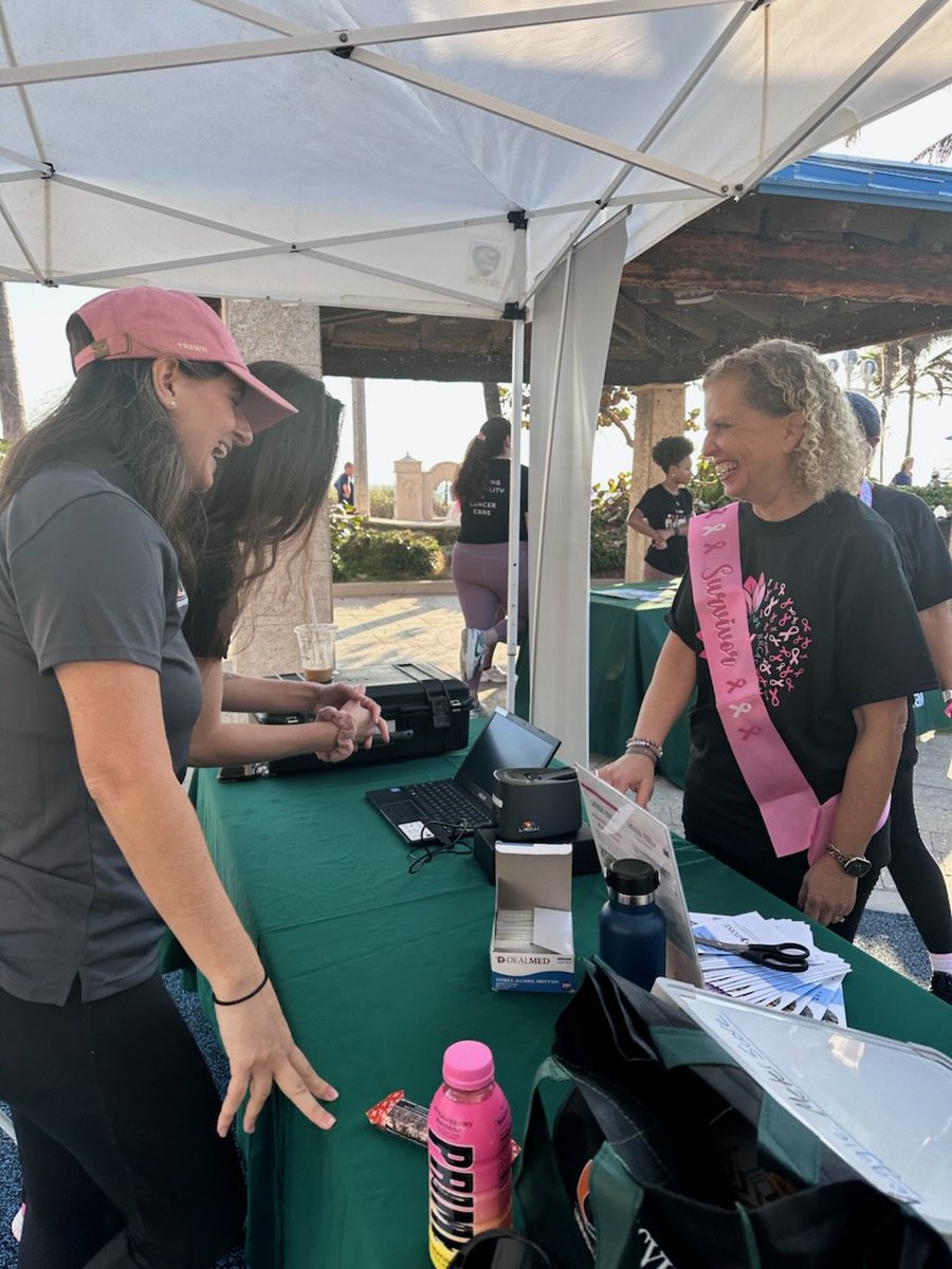 paolarossival's tweet photo. Happy to represent @SylvesterCancer and @DrTracyECrane at the @BRCASTRONG 5k waves of hope event today!
Always important to send the message out there that #lifestylemedicine ๐ฅ๐โโ๏ธare essential for health! https://t.co/FAjBddbUoc