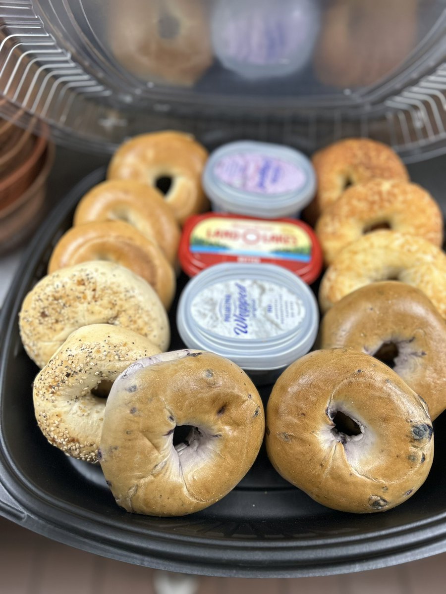 Mendy Marvil Suk (@marvilousme) on Twitter photo BAGEL 🥯 DAY!! Biloxi #1109 starting the day off right!! #culturematters #chilislove <a href="/CRUT8180/">Chris Rutledge</a> <a href="/taryn_mahaffey/">Taryn Mahaffey</a> <a href="/train3rgirl/">Kimberly Harding</a> <a href="/neufeldjosh1/">Josh Neufeld</a> <a href="/kdhochman/">Kevin Hochman</a> BAGEL 🥯 DAY!! Biloxi #1109 starting the day off right!! #culturematters #chilislove <a href="/CRUT8180/">Chris Rutledge</a> <a href="/taryn_mahaffey/">Taryn Mahaffey</a> <a href="/train3rgirl/">Kimberly Harding</a> <a href="/neufeldjosh1/">Josh Neufeld</a> <a href="/kdhochman/">Kevin Hochman</a>