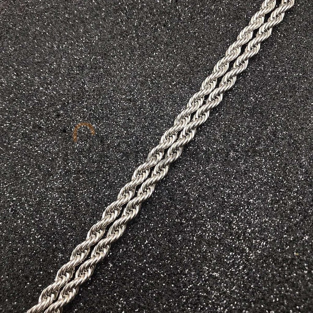 Mostre o orgulho de ser timão de todas as formas, perfeito pra combinar com o manto

Corrente Pingente Escudo Time do coração Aço Inoxidável masculina 45/60cm aco inox PRATA

R$17,50(73%OFF)
s.shopee.com.br/4fgUsEzITh