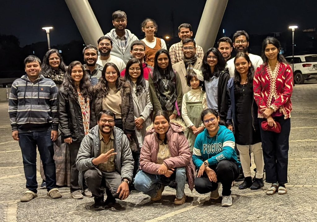 Arpita Yadav (@arpita_yadav_) on Twitter photo Four years have passed, but the memories remain vivid. Returning to alma mater, where it all began fills me with gratitude. Thank you to everyone who made my time unforgettable, for the warmth, laughter and lifelong connections! <a href="/sdatta7925/">souravdatta</a> <a href="/pcdb_lab_iiserb/">PCDB Lab IISERB</a> <a href="/iiserbhopal/">IISER Bhopal</a> Four years have passed, but the memories remain vivid. Returning to alma mater, where it all began fills me with gratitude. Thank you to everyone who made my time unforgettable, for the warmth, laughter and lifelong connections! <a href="/sdatta7925/">souravdatta</a> <a href="/pcdb_lab_iiserb/">PCDB Lab IISERB</a> <a href="/iiserbhopal/">IISER Bhopal</a>