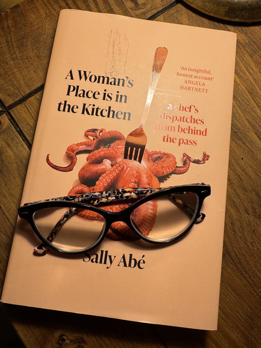 I hope this brilliant book inspires young female chefs to enter professional kitchens and become leading lights in the industry. Thank you Sally Abe <a href="/LittlechefSally/">Sally Abe</a> <a href="/FleetReads/">Fleet</a>  It’s very insightful and a cracking read …
⭐️⭐️⭐️⭐️⭐️