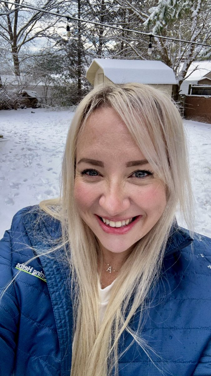 East TN snow day ✌🏼