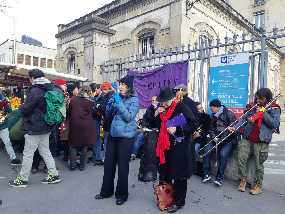 Nous étions en soutien au Collectif TENON pour défendre la Loi VEIL et le droit de toutes les femmes.
Maintenons le droit à l'avortement, qui existe depuis l'action depuis 15 ans du collectif CIVG TENON