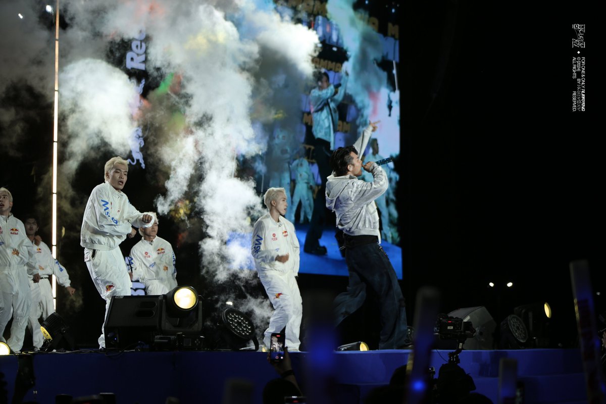 hurdyevry_'s tweet photo. |250111| HURRYKNG at Red Bull Sky-fest.

Không biết nói gì hơn ngoài 2 chữ TỰ HÀO í !!!!!!!!! https://t.co/zRlskoddfd
