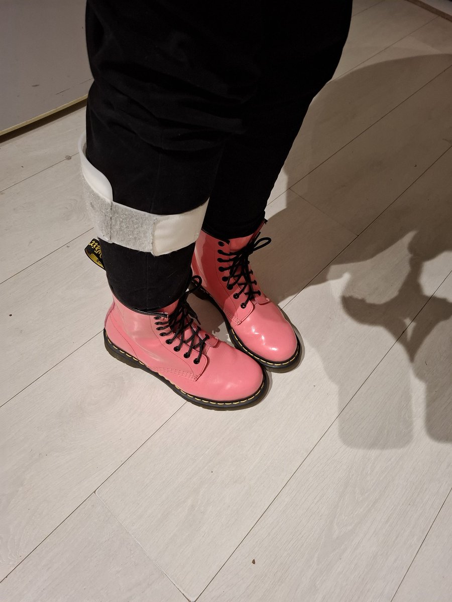 Danirure's tweet photo. 🥰🤩 yay! Pink docs! https://t.co/ElooRYlET3