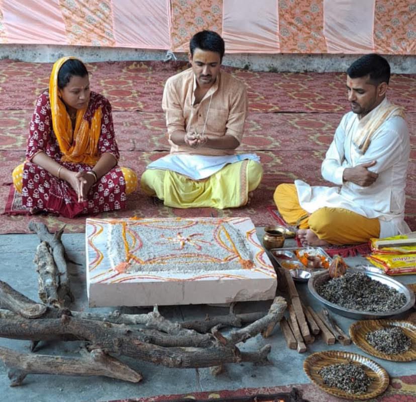 DrGairolla's tweet photo. #Although we stride towards modernity, our unwavering connection to Sanathan culture remains the cornerstone of our identity and heritage. #सत्य सनातन https://t.co/dC6WW2NlJC
