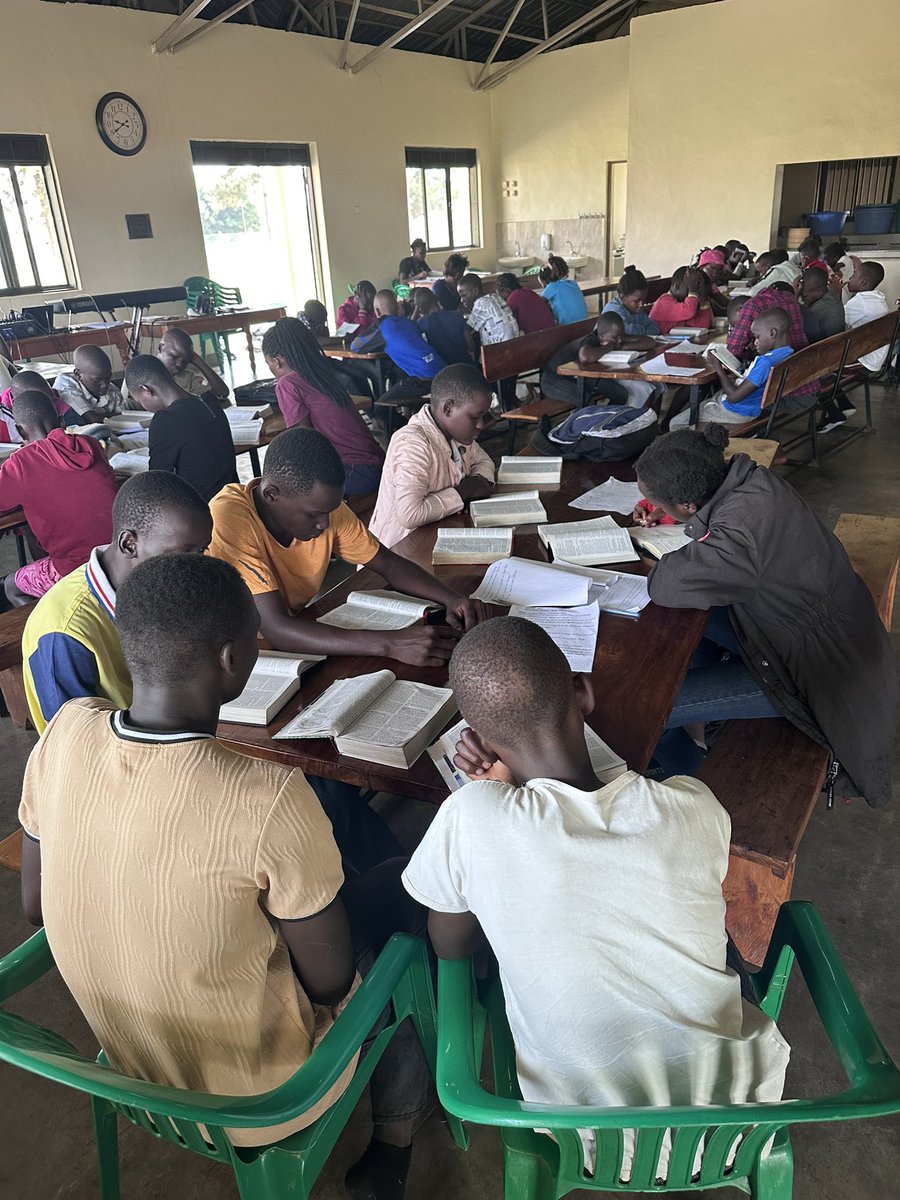 🙌 The next generation is learning the Bible. Youth camp at Global Leadership School! Learn the Bible, plan a dramatization with your small group. So fun! #TrackOutWeek #Busia #Uganda