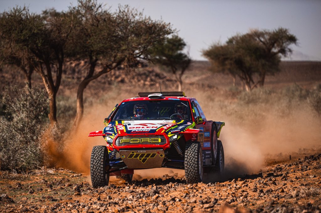 ProkopOfficial's tweet photo. Stage 6 of @dakar πΈπ¦ποΈ
#dakar #dakar2025 #mpsports #martinprokop #goshrek
@FordPerformance @TeamORLEN @ORLEN_OIL https://t.co/l52p4cuHQk