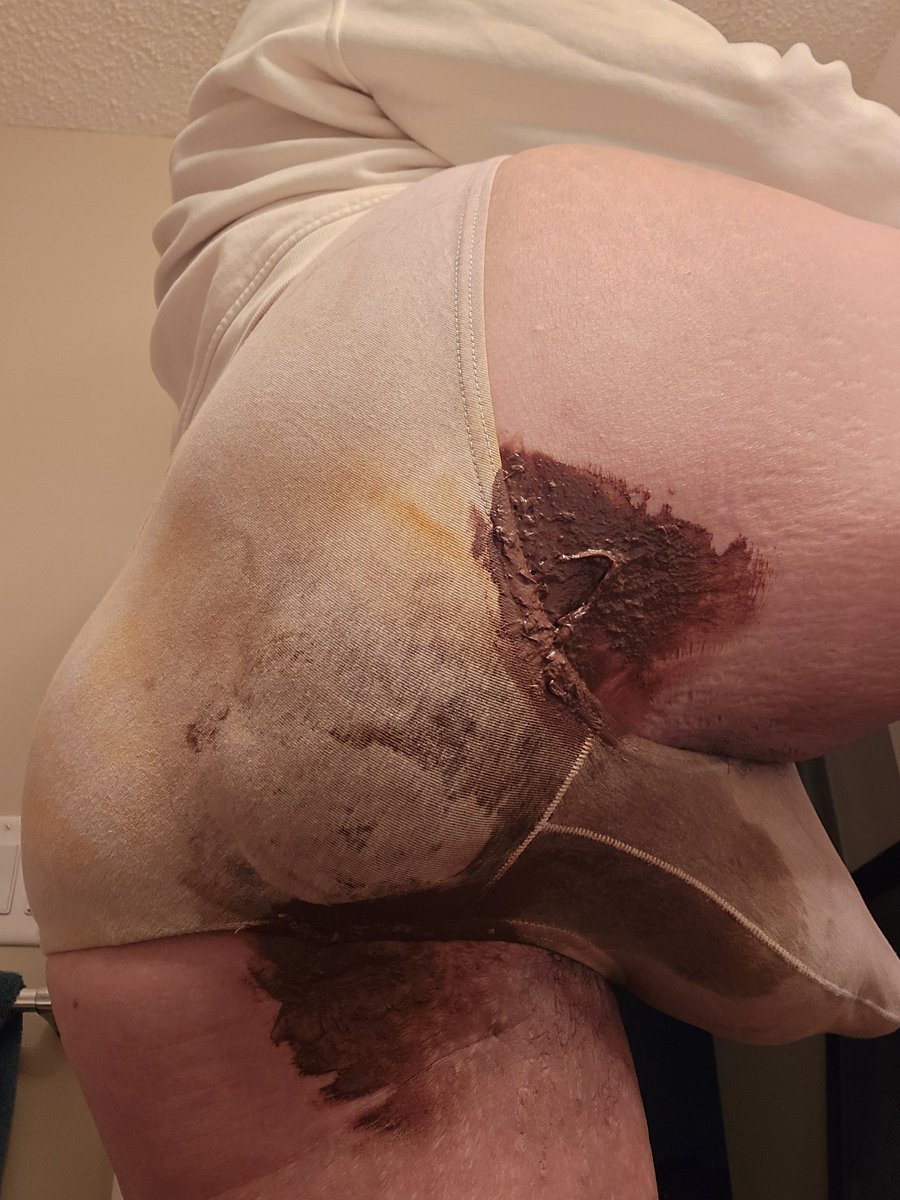 Mmm mmm mess! 🐷💩😈