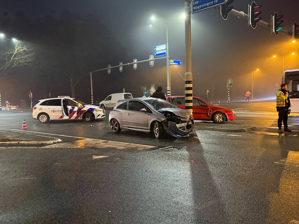 Botsing in Ede en brand in woon-zorgcentrum