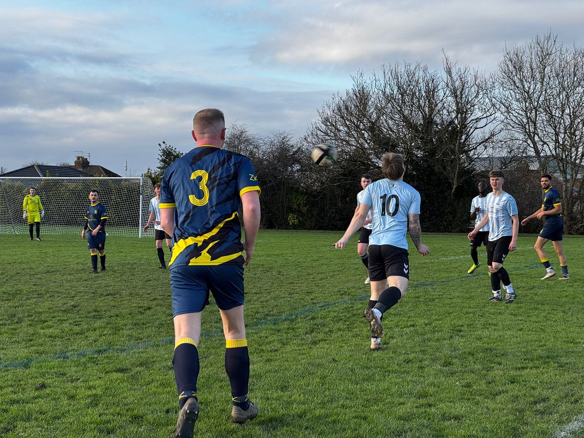 Longwell Green Sports B tweet media