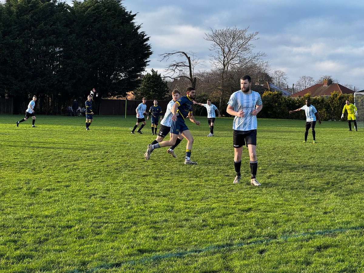 Longwell Green Sports B tweet media