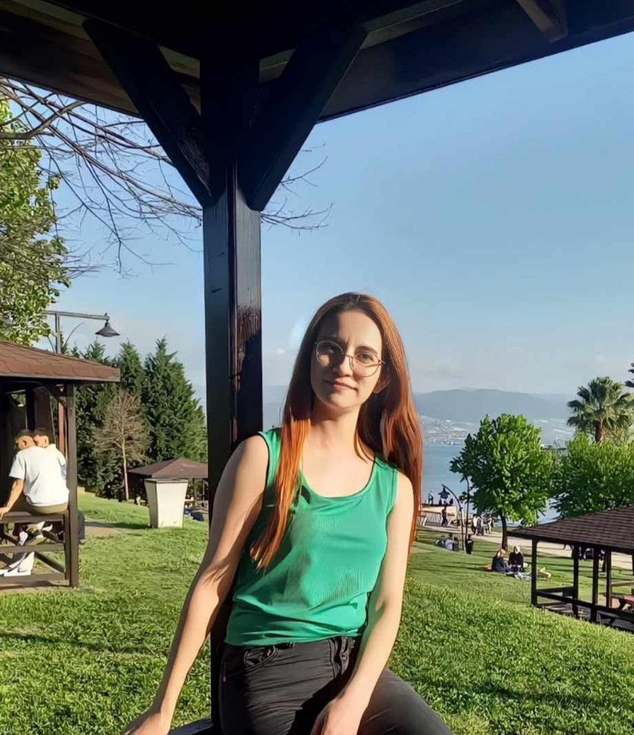 Ranaoru2's tweet photo. Belki denize ulaşır, içimizdeki nehirler bir gün
Yine yazı bekleriz #TNK https://t.co/ghPI4Ug94n