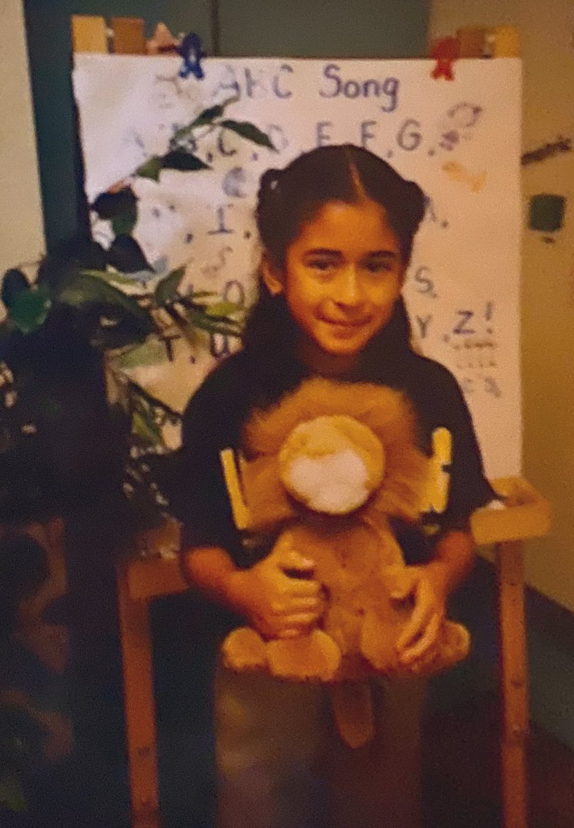 It’s such an honor to be able to represent the school I attended as a child 😭🦁 the little girl in me is so screaming of joy 💛 YISD raised💪🏼 #THEDISTRICT!