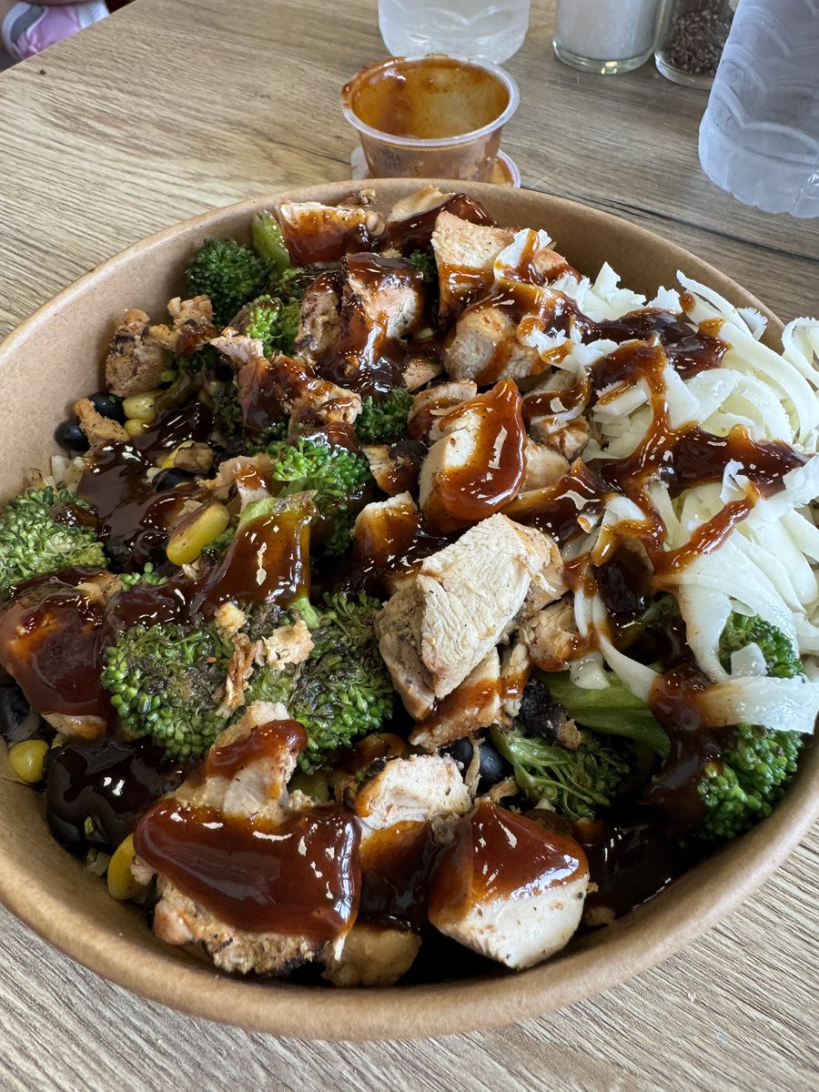 jasonpclay's tweet image. Had lunch at @welovesofresh today as payback for all I’ve learned following @RestaurantWill on X. Delish! Only feedback from my wife and mother in law- it was hard to eat salads because the bowl was so full.