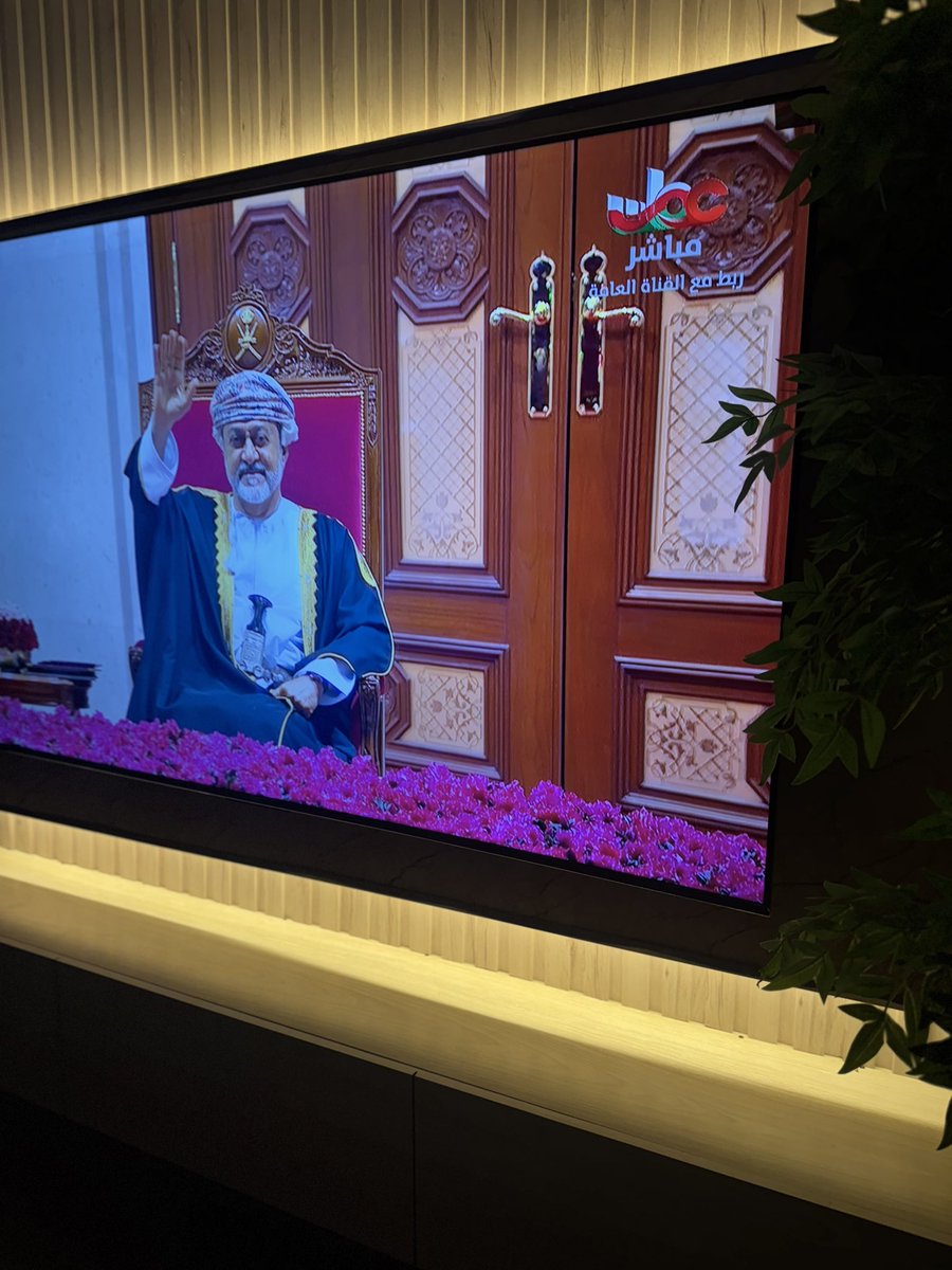 كل عام وعماننا بألف خير  خير وحفظ الله جلالة السلطان هيثم ذخراً لعمان وشعبها ❤️
 #المهرجان_الطلابي