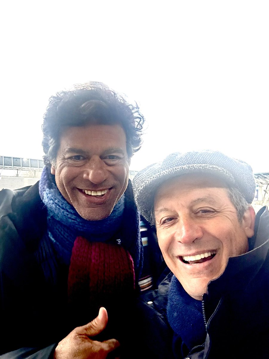 Cet après-midi pour la victoire du <a href="/ParisFC/">Paris FC</a> face à Amiens, avec mon ami <a href="/Epara_Epara/">Epency Epara Epara</a> ,et <a href="/JurgenOfficial/">Jurgen Klopp</a> , Pascal Gentil, <a href="/rai10oficial/">Raí Oliveira</a> ⚽️