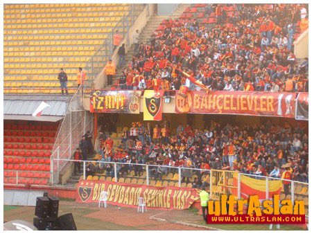 Gözlerimde Yaş, Kalbimde Sızı
Unutmadım Seni...

#AliSamiYenSonsuzaKadar