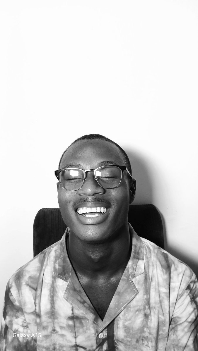 Hier, j’ai terminé avec ce qui me retenait (spirituellement) en 2024.
L’histoire retiendra que j’ai tenu jusqu’au bout malgré tout ce qu’il s’est passé (humm) et que j’ai fait de mon mieux. 🙏🏾
C’est confirmé. Je suis une personne résiliente. Je suis content. Sa Grâce me suffit.😊