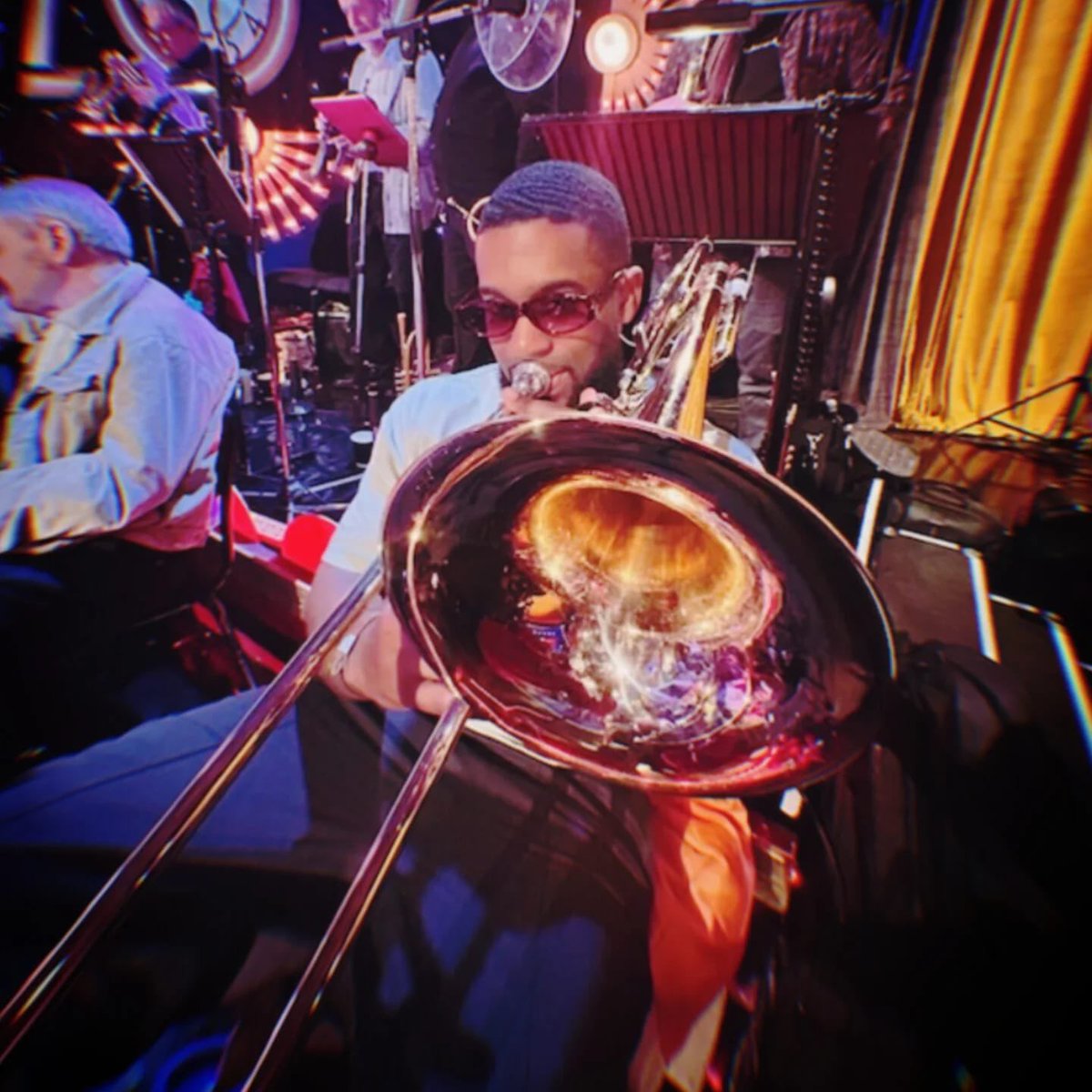 blackneeyz's tweet image. Happy birthday to me 🎉😝 heres to having the best year yet!