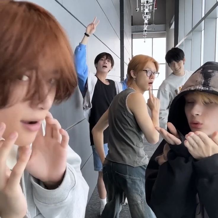 felt like recreating this pic!

#PPULBATUfanart #ppulbatu