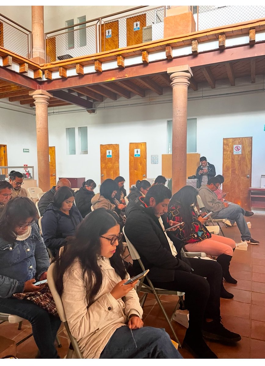 ramiro_mg's tweet photo. Hoy examen, parte del proceso de reclutamiento de supervisores y capacitadores electorales.
¿Qué lo justifica? Mejora la calidad en la selección de talento, reduce costos asociados a la mala contratación y, cumple normativas y prácticas éticas.
Aquí el 40, 26 y 23 CD @INEedomex https://t.co/1g73Sy50es