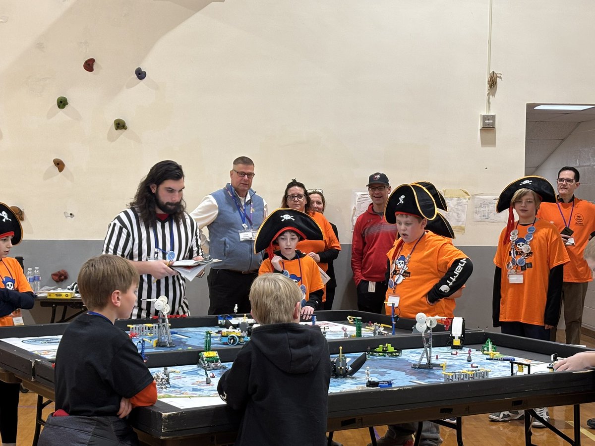 Regent Mannion was in the house 🙌🏽 #legoleaguecompetition