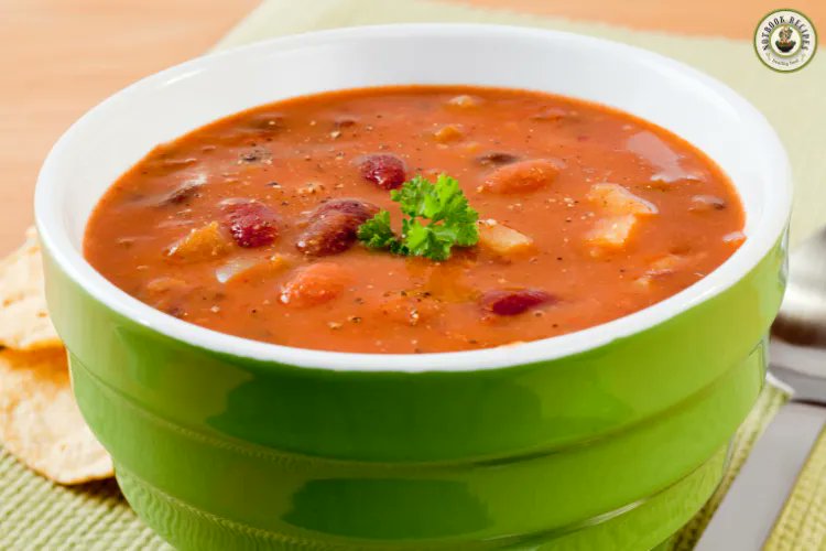 NbkRecipes's tweet photo. Easy Vegetable Soup Recipe: Healthy  https://t.co/b1Y8fwhehr Craving something healthy &amp; hearty?  Try this Vegan Vegetable Soup with cannellini beans!  Easy, flavorful, and packed with nutrients. 

#VeganSoup #HealthyEating #VegetableSoup #CannelliniBeans #SoupSeason https://t.co/w3UgPuG96d