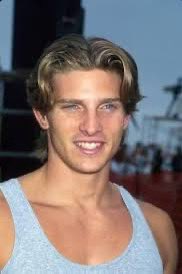 JJ88Dux's tweet photo. Sophia Mattison was born the same year Steve Burton took the role as teenager Jason Quartermaine 😳

Katelyn McMullen was 3 years old when Cameron Mathison started playing the character Ryan Lavery 🤮
#GH 
@ABCPublicity https://t.co/BysESf5JFn