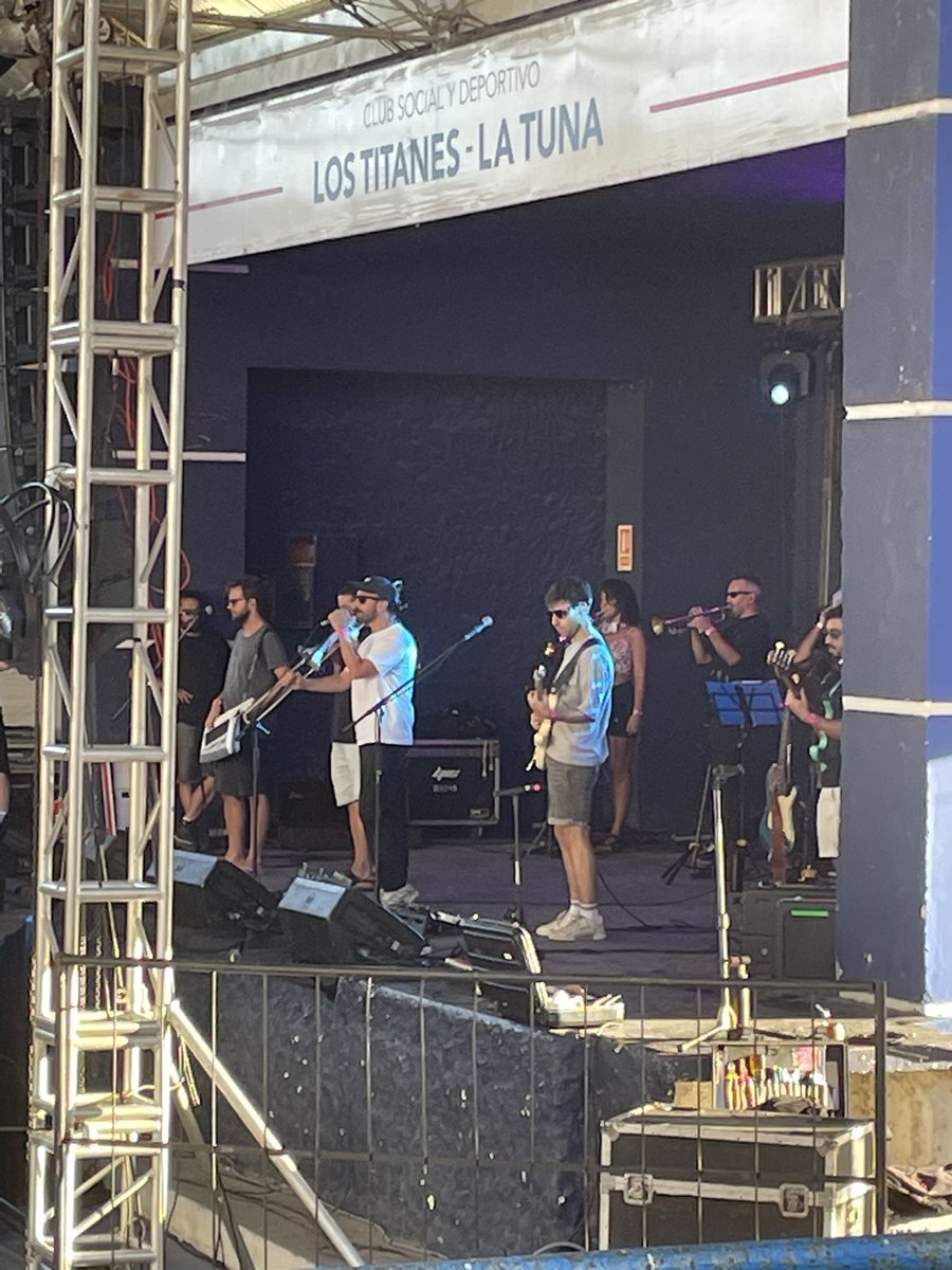 Prueba de sonido de <a href="/cumbia_club/">Cumbia Club</a> 

Remanente de entradas en redtickets.uy/pago/18758

Nos vemos hoy!

A club lleno!