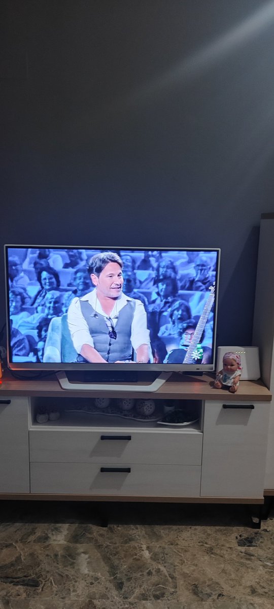 El mejor plan para un sábado noche.
Cómo me gusta verte tan emocionado con tanta gente que te quiere y admira.
Te lo mereces 😘 😘 
<a href="/DavidDeMaria/">David DeMaría</a> 
<a href="/canalsur/">CanalSur</a> 
<a href="/SomosMusicaCS/">Somos Música</a> 
<a href="/tmorenomorales/">Toñi  Moreno</a> 
#somosdaviddemaria