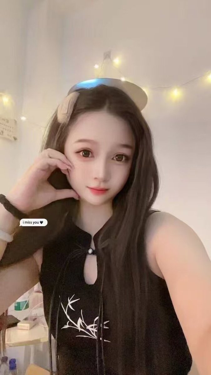 Xuandao123's tweet photo. 徐东萌萌       身高158
体重45       🐻v
年轻小嫩嫂，会按摩可69共浴口
6张一次，10张两次✌20
有喜欢的老哥可以进群交流，群里有推上所以妹子的联系方式
#武汉 #武汉资源 #武汉线下 #武汉楼凤 https://t.co/s9A6R1n48T