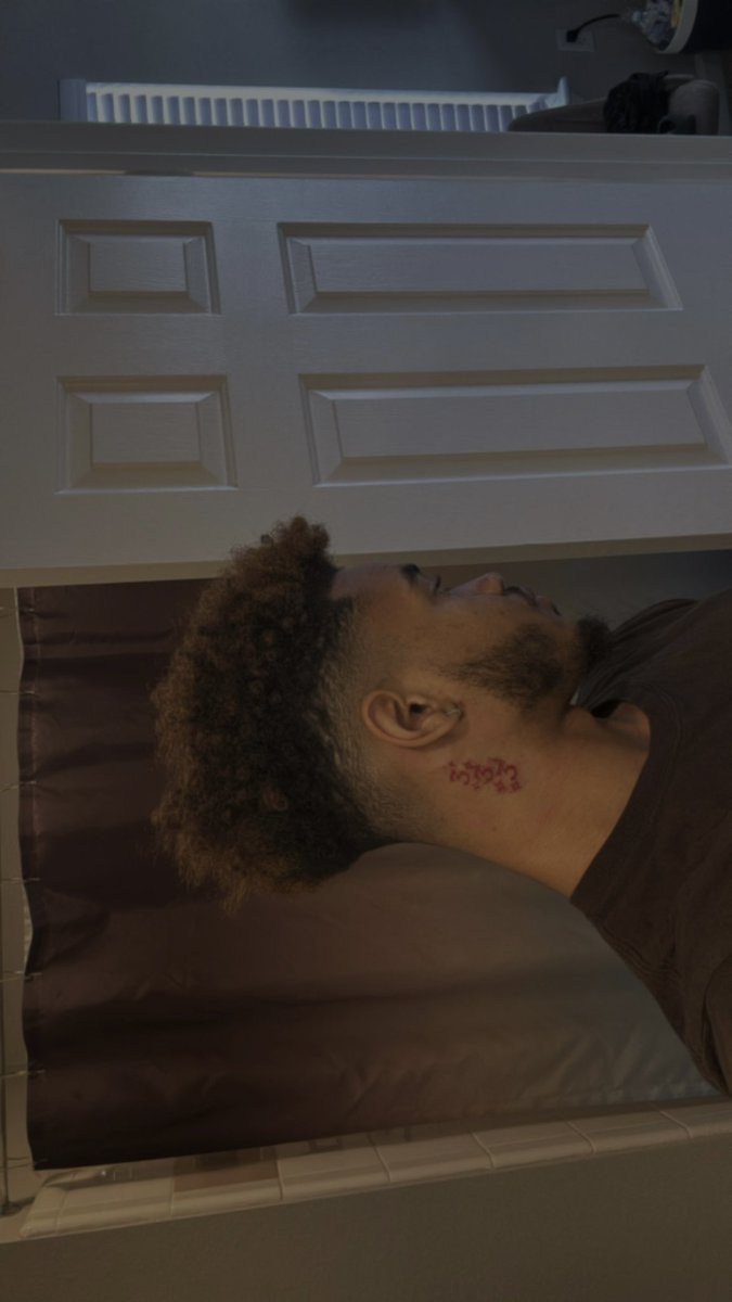 trapsoull__'s tweet photo. just posting cuz why not 🙂 https://t.co/0pgafN5sKa