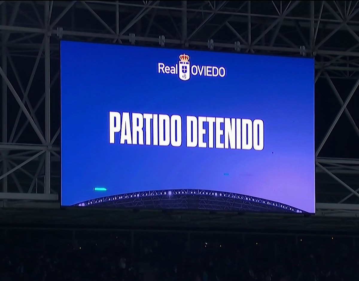 FichajesRSG's tweet photo. 1-1
Meritorio empate del Sporting en el Establo Tartiere, ante una afición maleducada q solo va al campo cuando juega el Sporting.
Ahora a pensar en reforzar al equipo, si es que el Sporting quiere aspirar a luchar por el ascenso.
Nos falta extremo, delantero y medio. https://t.co/T6F1TCUUOD
