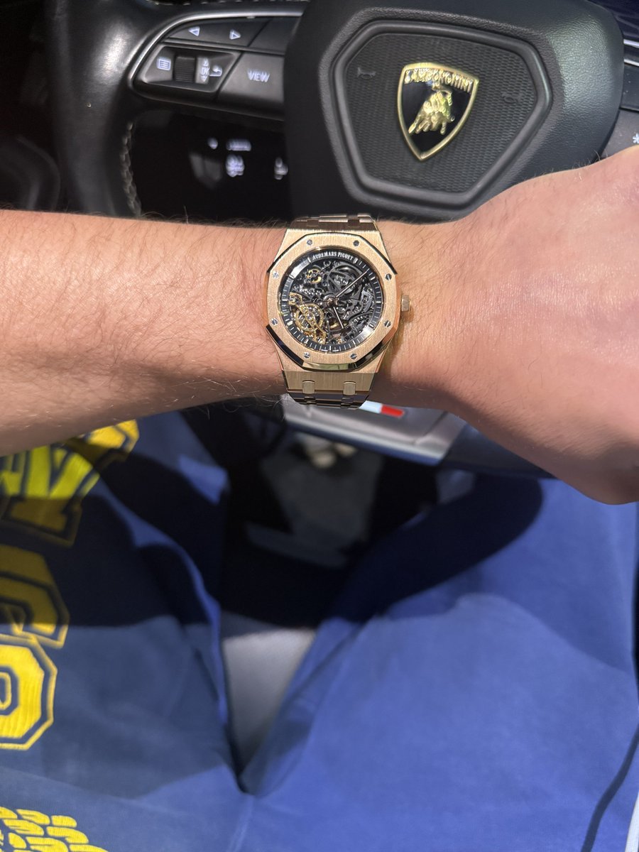 X Crypto community Wrist check.

I want to see what is on everyone’s wrist ⬇️  

I’ll start ⌚️