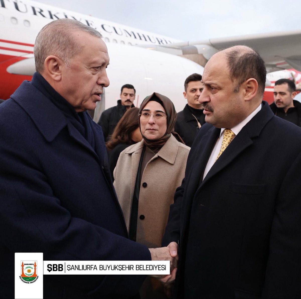 İki reis bir arada herkes dengine 

#MehmetKasımGülpınar  

Şanlıurfa’ında siyasetininde Reisidir.