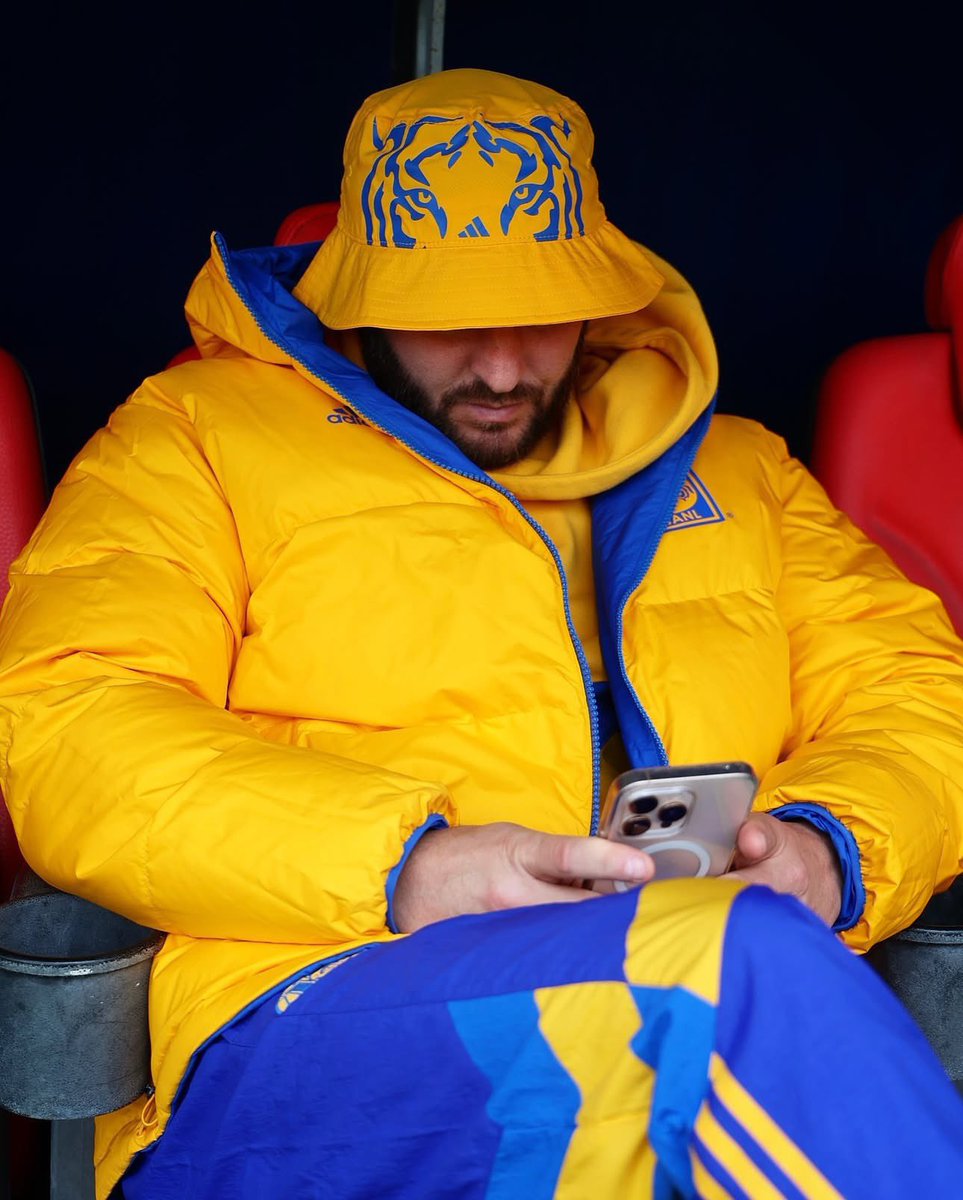 ACVargas1710's tweet photo. Nada más no te vayas a poner muy mamón porque hoy regresan tus Tigres… 

Yo: https://t.co/YP0lKcPfA7