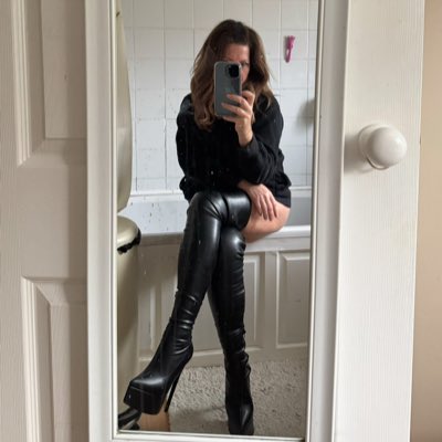 MissMay2525's tweet photo. #NewProfilePic https://t.co/nyKgZxrNlS