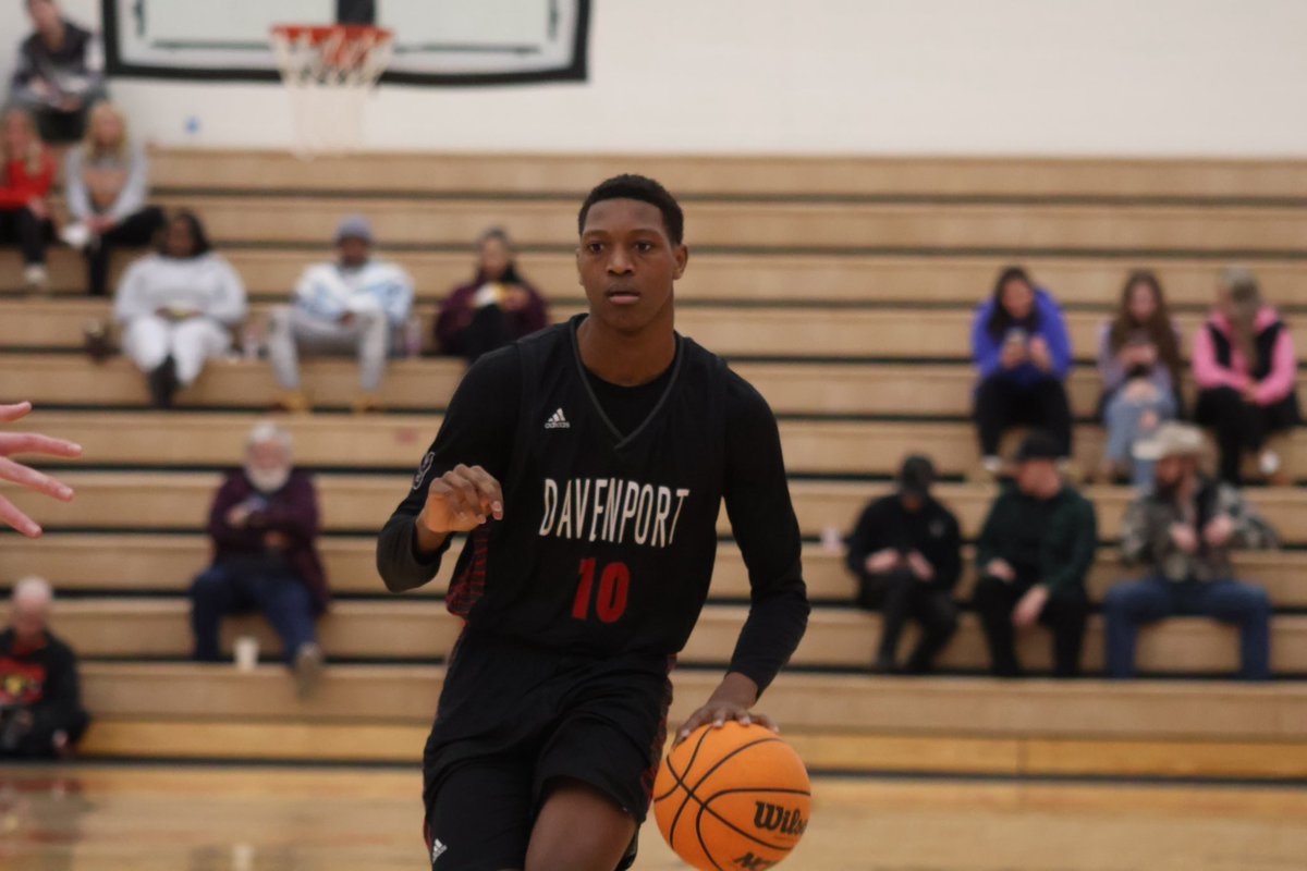 Davenport Men's Basketball tweet media