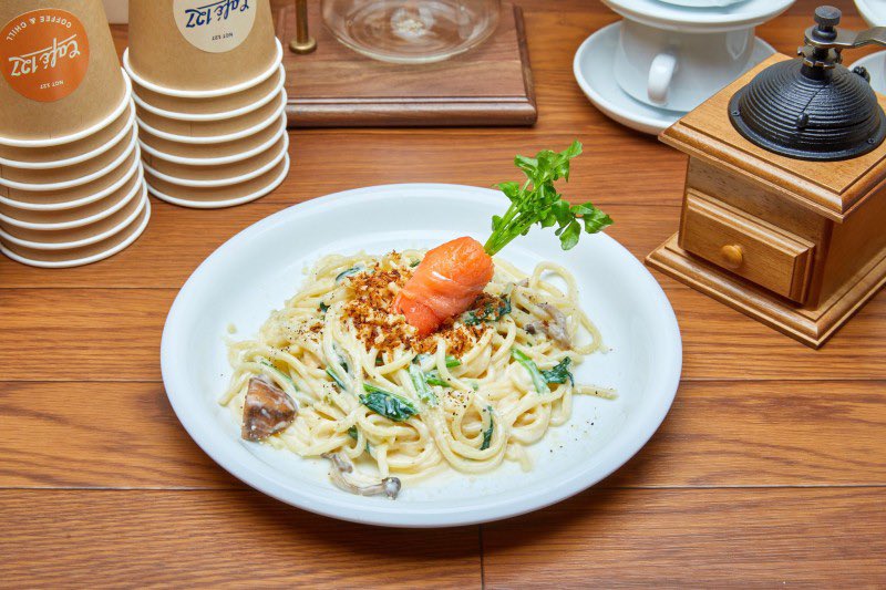 tydy_archive's tweet photo. 220112 #Cafe127

🍙 Rose Bloom Parfait🌹
🐰 Carrot Pasta for Rabbits🐰

cr. NCT_OFFICIAL_JP
🍙D-336 https://t.co/unfV8AuIvO
