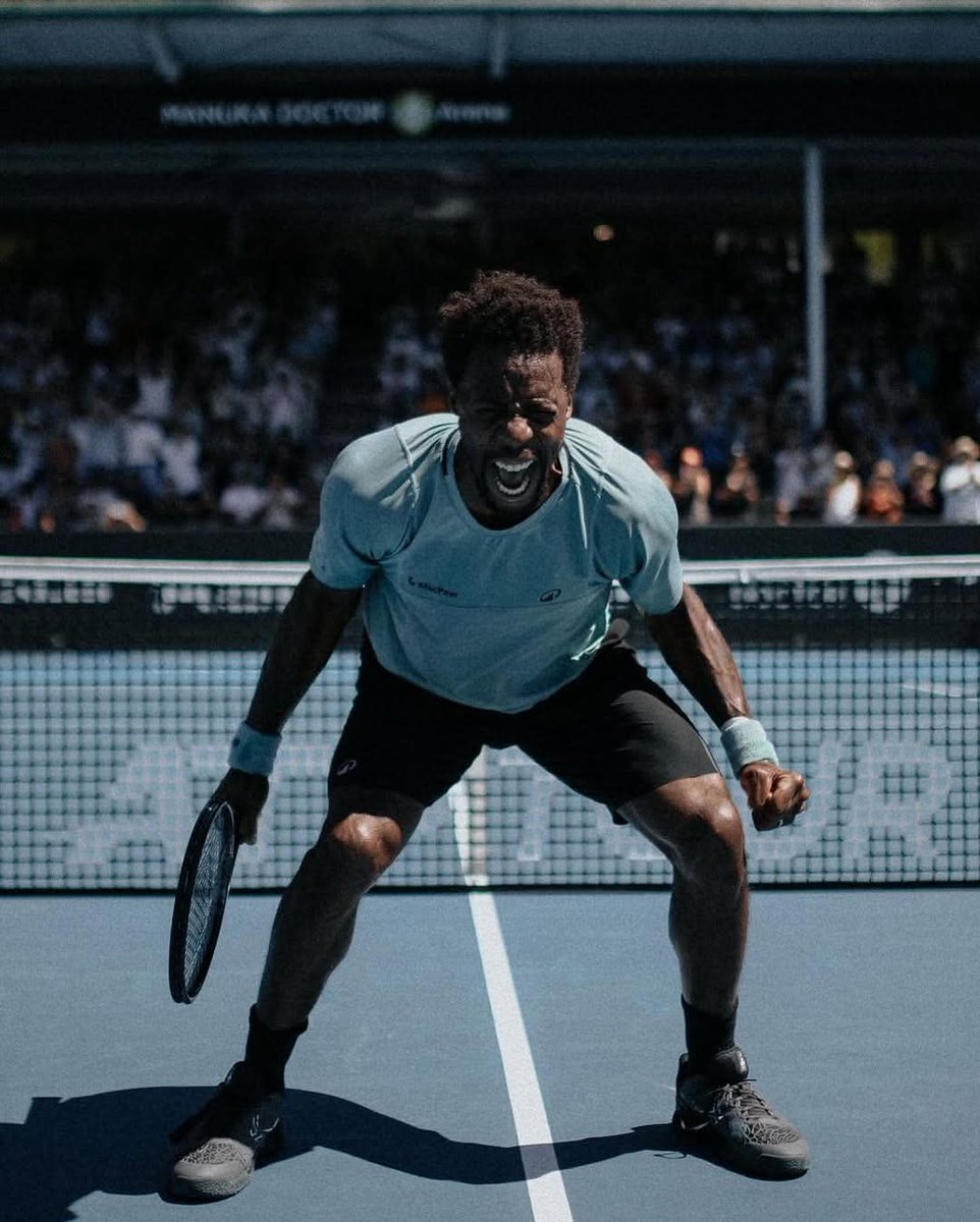 fredericcarbo's tweet photo. Félicitations à @Gael_Monfils qui remporte le tournoi d'Auckland ! 🏆
C'est le 13ème titre de sa carrière ! 👏 
Quelle longévité au plus haut niveau, impressionnant ! 💪
Merci Gaël de continuer à nous faire vibrer ainsi ! 🤩🎾

#atptour @ASB_Classic #lamonf #Champion #Tennis https://t.co/MyismzPXG4