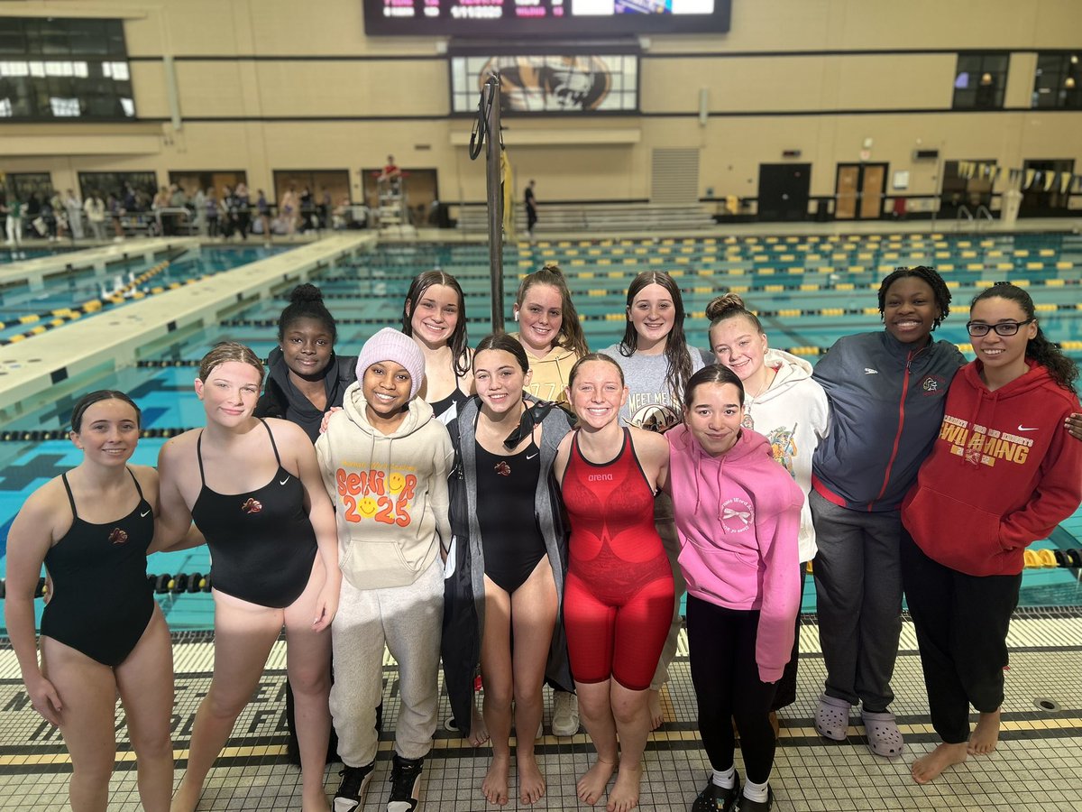 RedKnightsSwim's tweet photo. The JV girls got 5th overall at the Como invite! https://t.co/IovgSpY6Fs