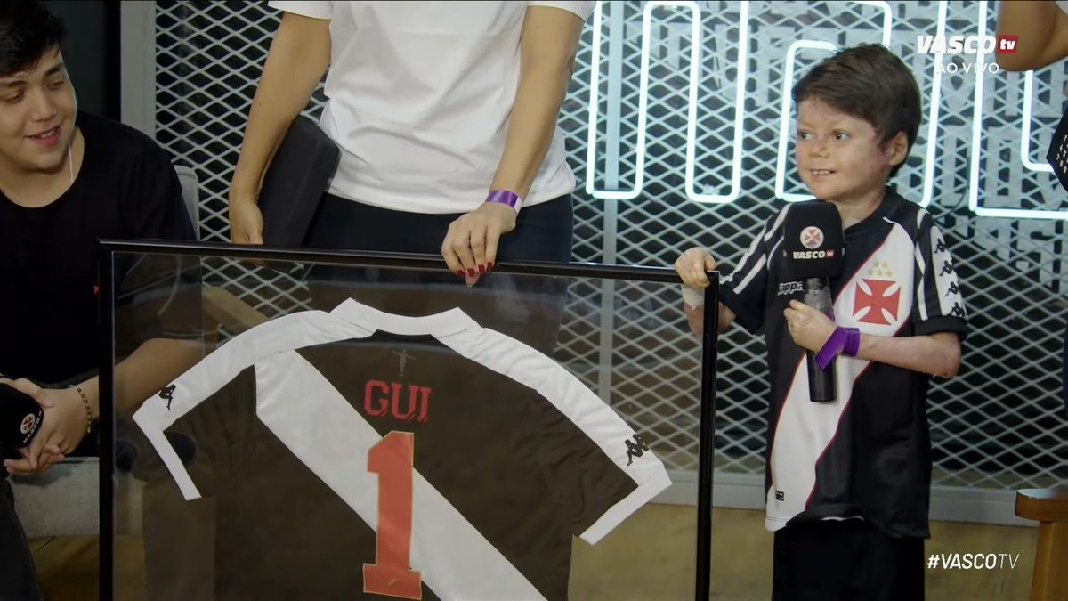 Nosso pequeno Gui é oficialmente o Embaixador do <a href="/sociogigante/">Sócio Gigante</a> 👏

O anúncio foi agora a pouco na Vasco TV.