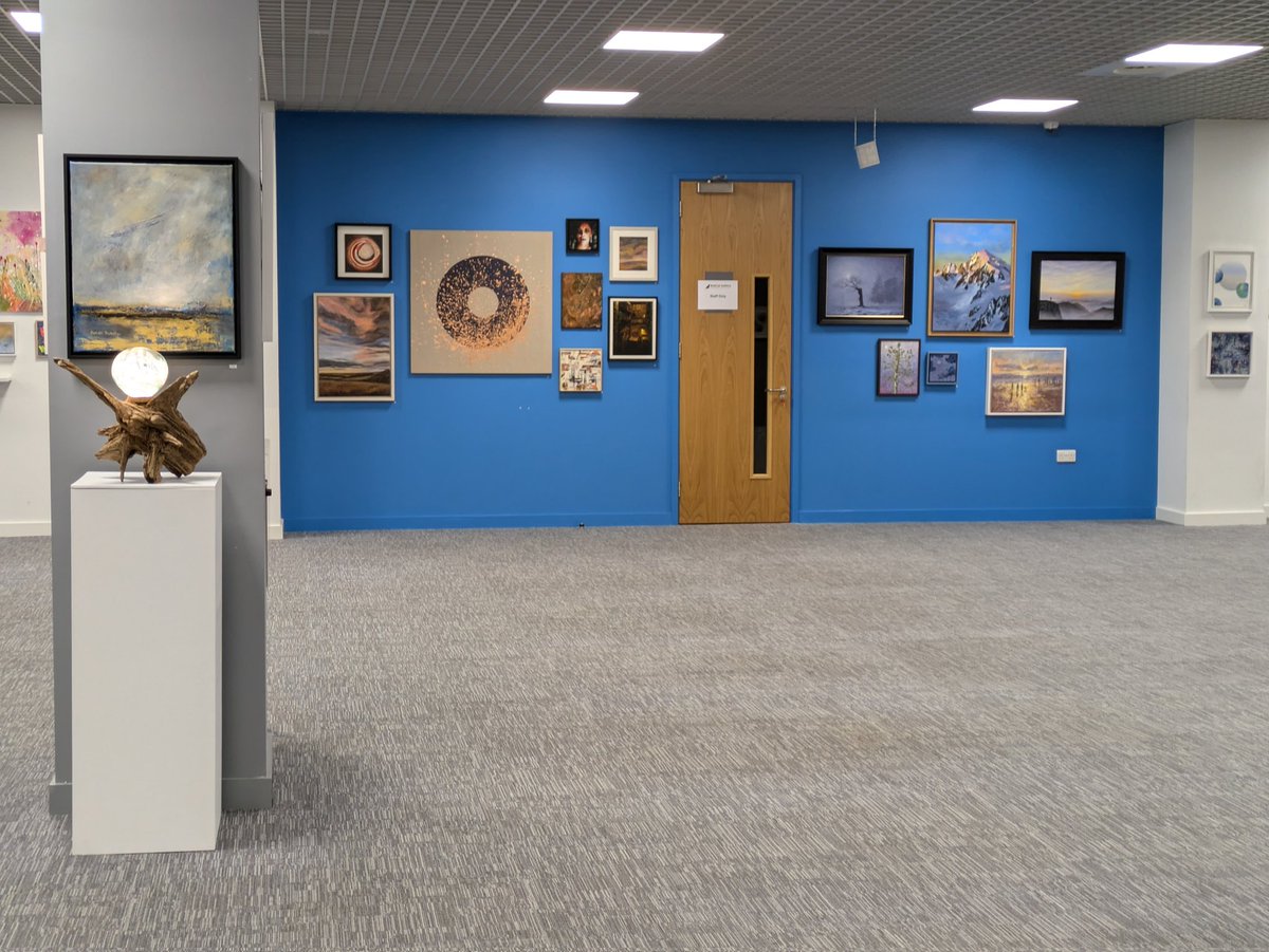 The gallery will be open again from Tuesday - join me to find a fantastic selection of artwork responding to the theme of 'Light in the Dark'.

📍 Upstairs at Putney Exchange
🗓️ Tues - Sat, 10.30am - 6.30pm
🌐 Catalogue &amp; online shop: BobCatGallery.co.uk