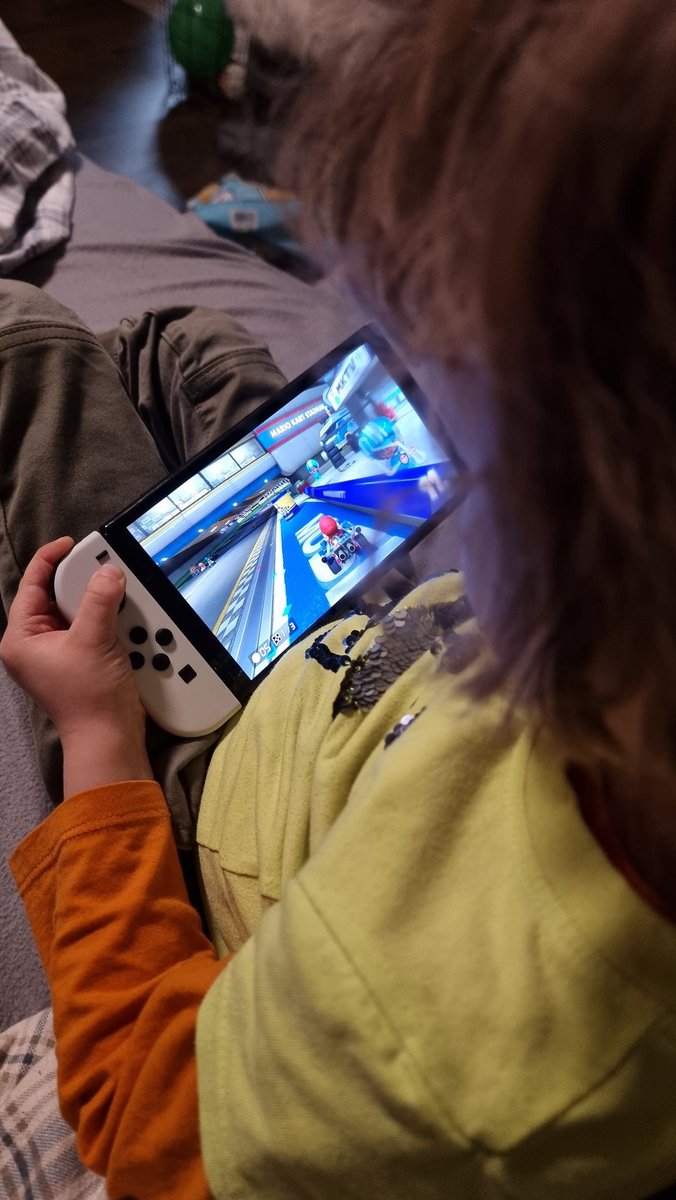 KittyCatCakes tweet media