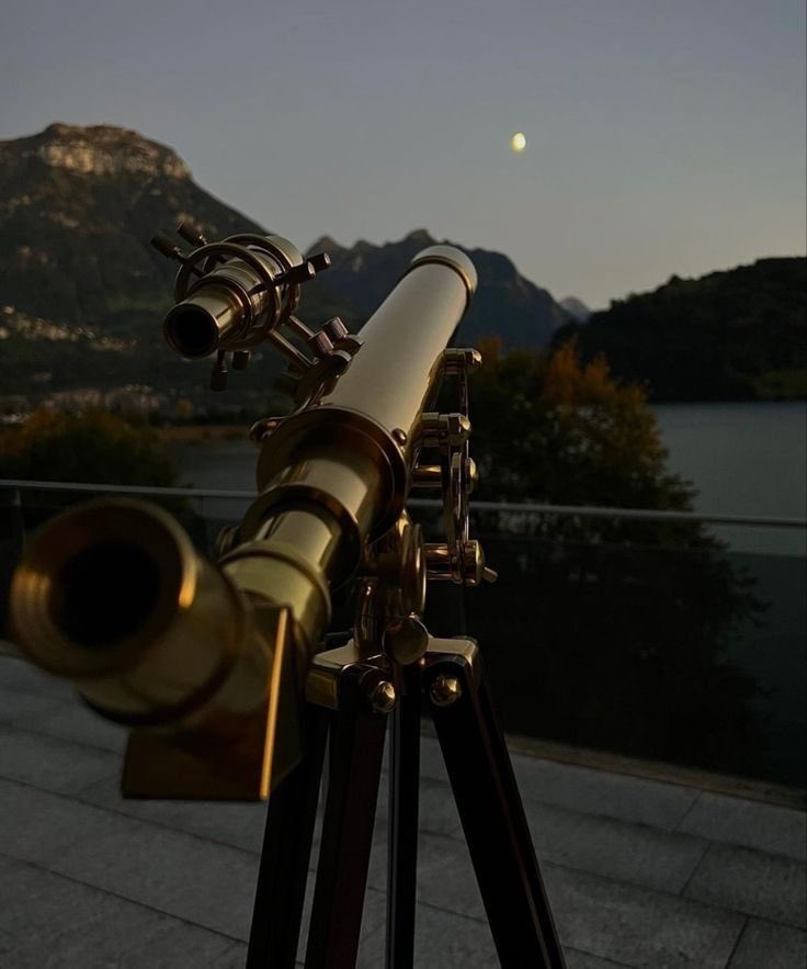 Astronomy Gallery tweet media